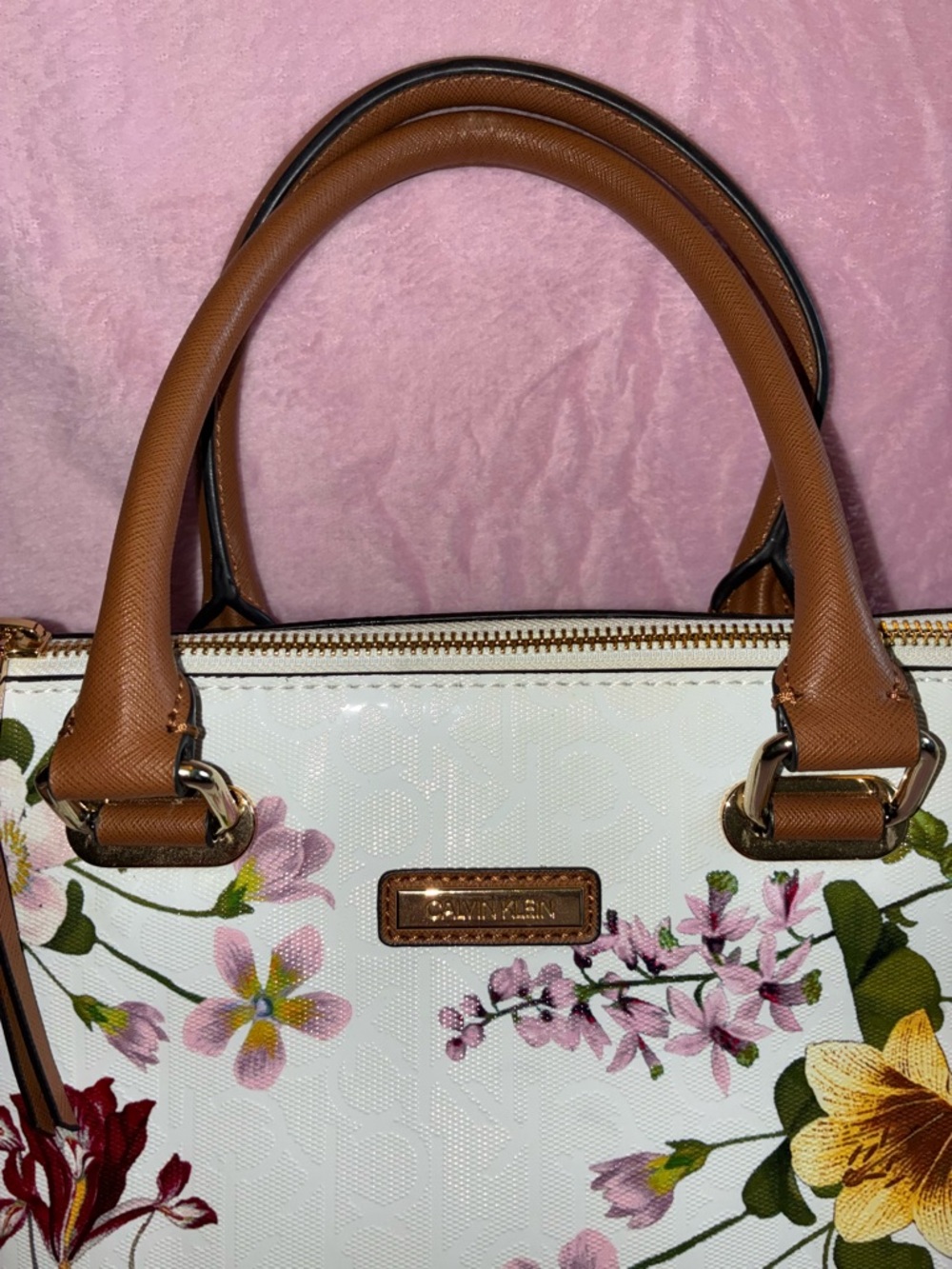 EUC! Beautiful Calvin Klein Monogram Floral Satchel/Crossbody w/Brown Strap - Picture 3 of 11